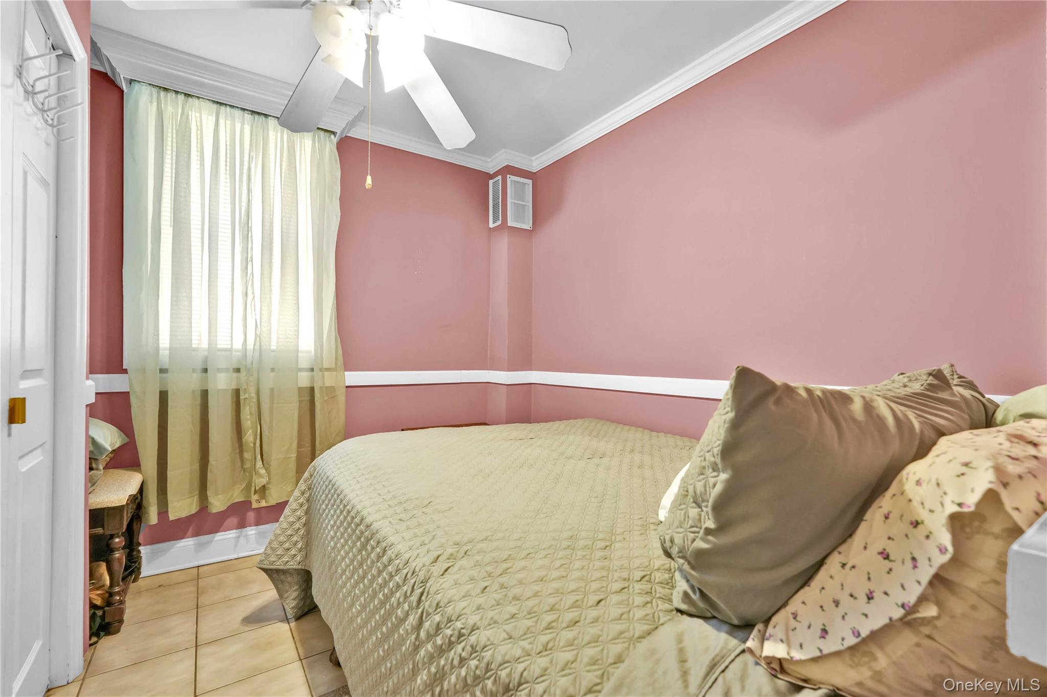 #6 photo, 1623 George Street, クイーンズ区 Ridgewood , NY 11385