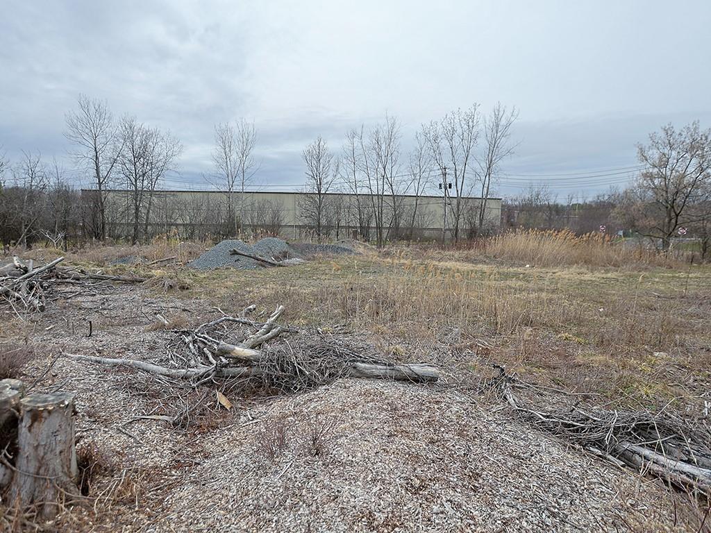 #11 photo, Wes Warren Drive, Middletown , NY 10941