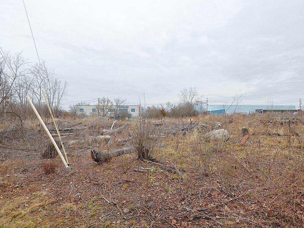 #4 photo, Wes Warren Drive, Middletown , NY 10941