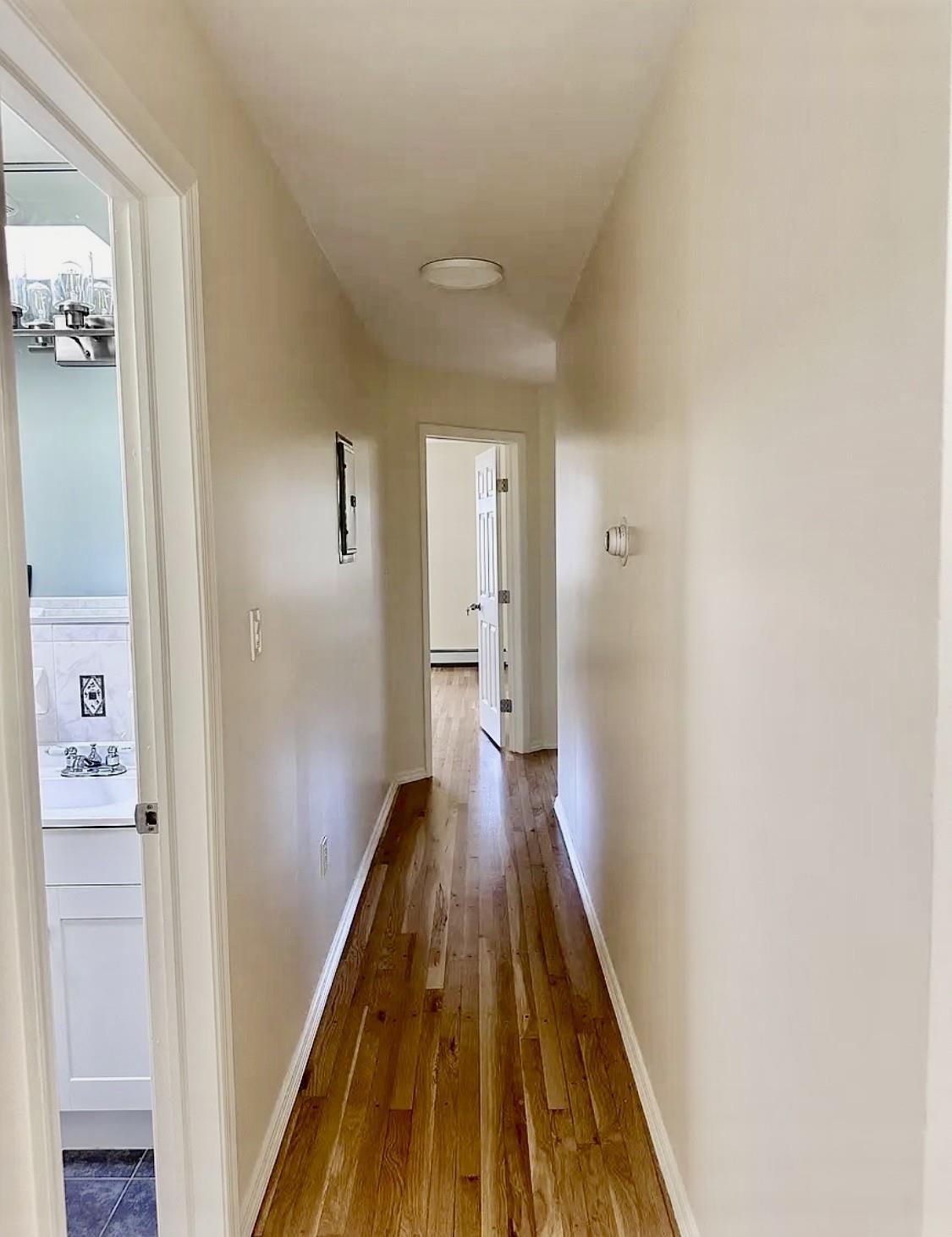 #4 photo, 338 Balcom Avenue, ブロンクス区 Bronx , NY 10465