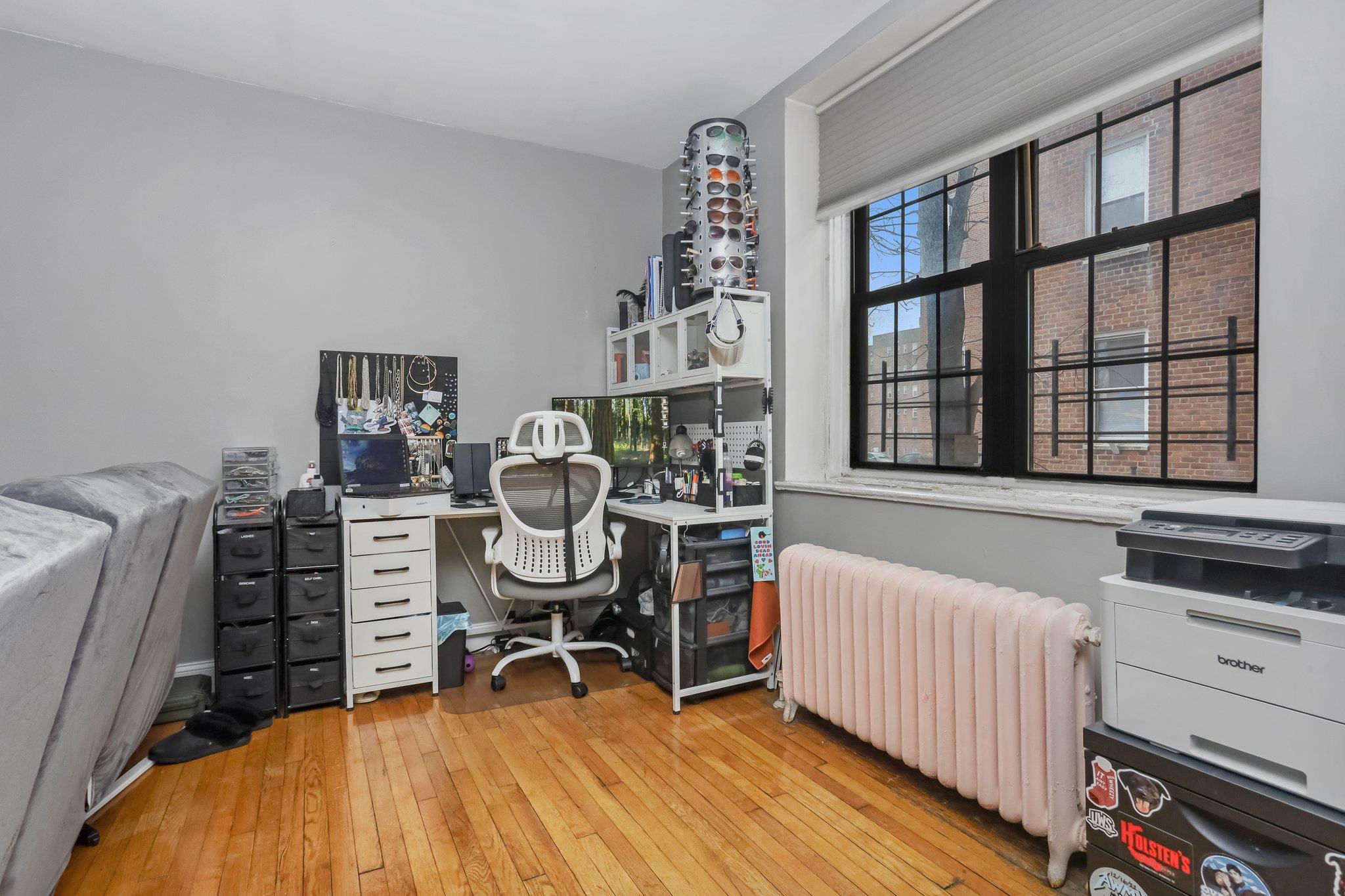 #6 photo, 808 Bronx River, Bronxville , NY 10708