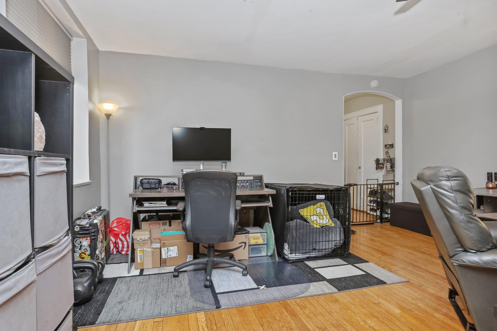 #7 photo, 808 Bronx River, Bronxville , NY 10708