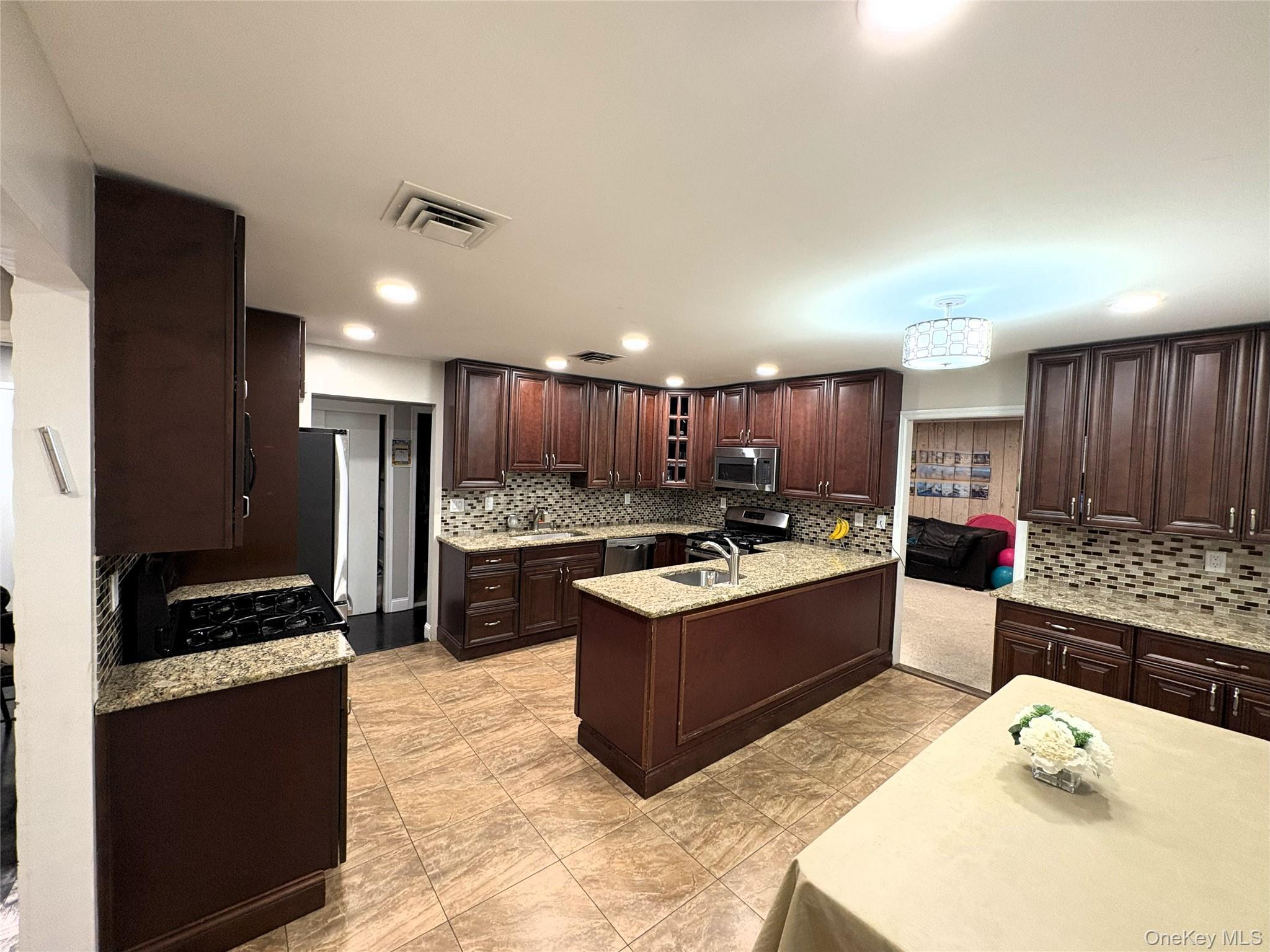 #14 photo, 19 Wits, Spring Valley , NY 10977