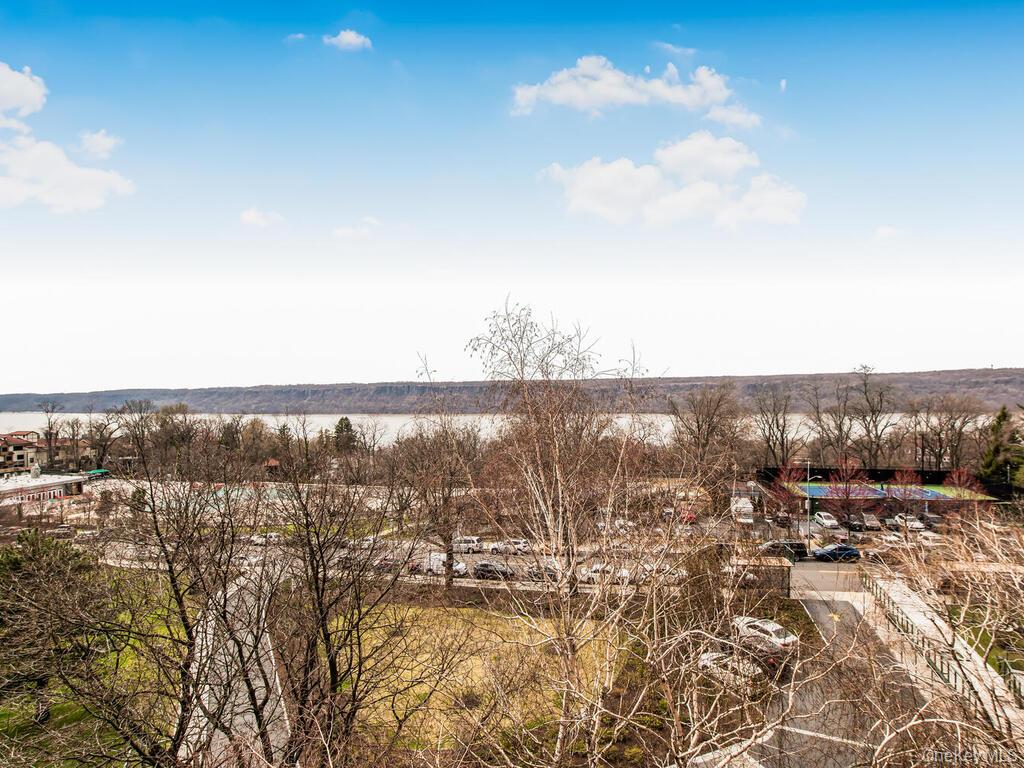 #2 photo, 5800 Arlington Avenue, ブロンクス区 Bronx , NY 10463