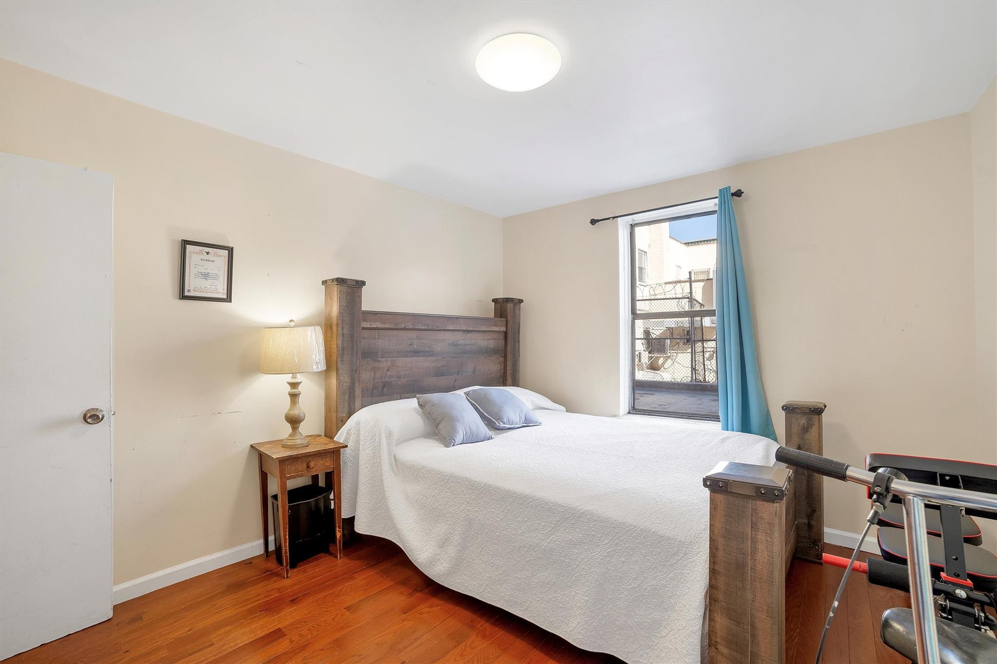 #14 photo, 2750 Olinville Avenue, ブロンクス区 Bronx , NY 10467