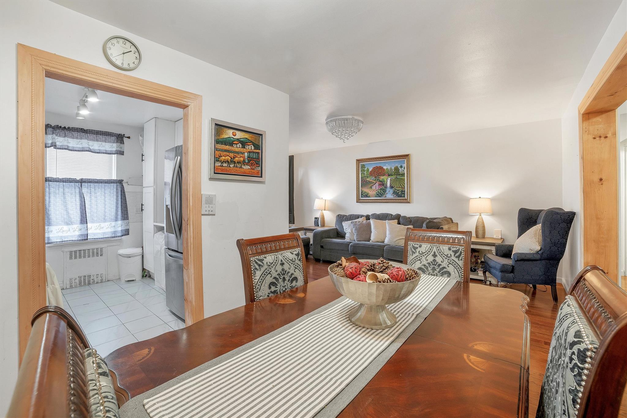 #8 photo, 2750 Olinville Avenue, ブロンクス区 Bronx , NY 10467