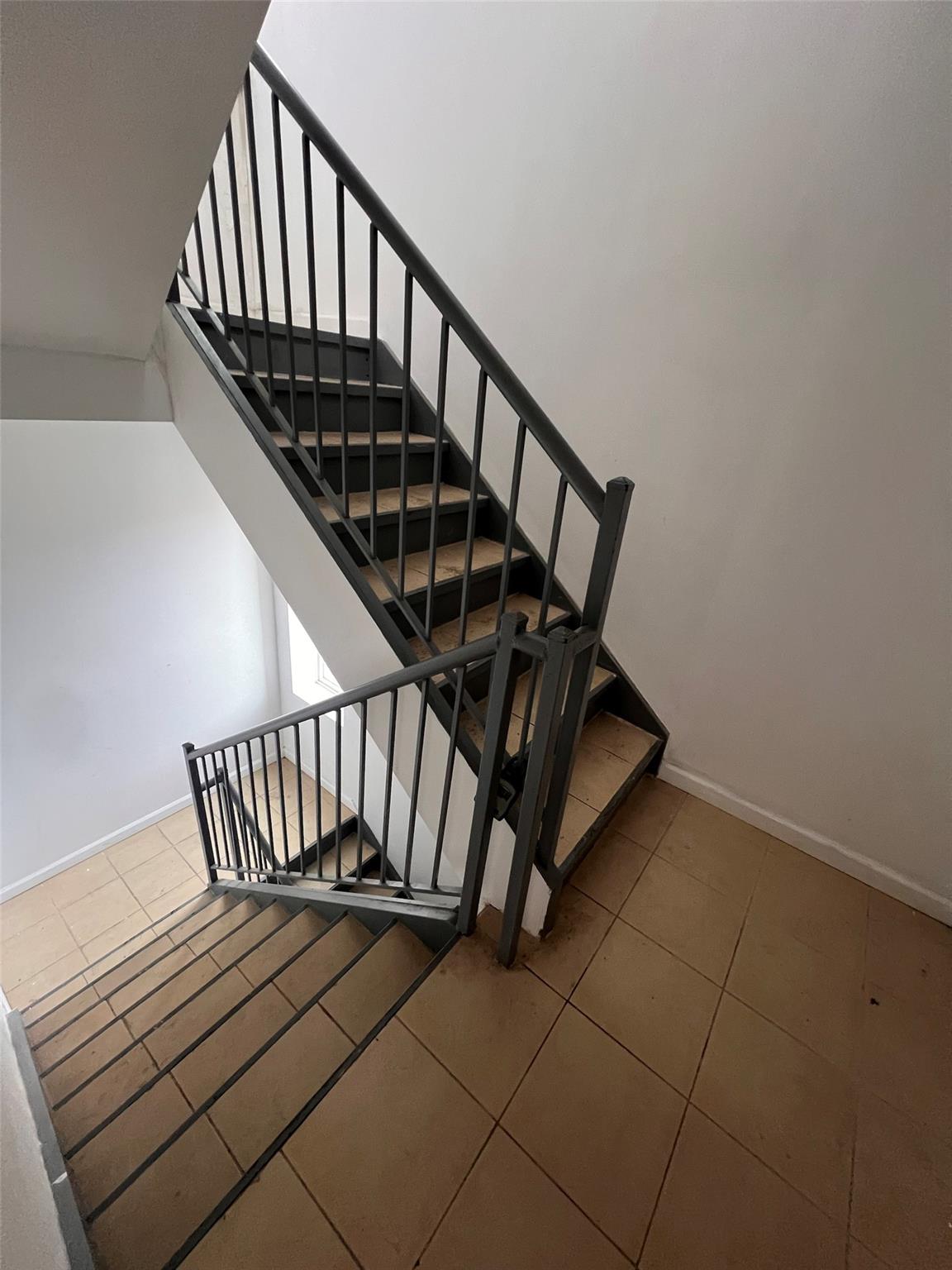 #4 photo, 42-06 164 Street, クイーンズ区 Flushing , NY 11358