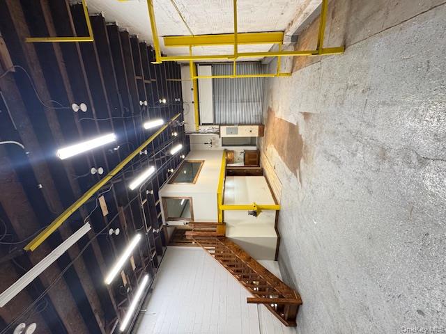 #11 photo, 35-34 31st Street, अस्टोरिया Astoria , NY 11106