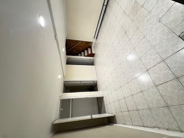 #19 photo, 35-34 31st Street, अस्टोरिया Astoria , NY 11106