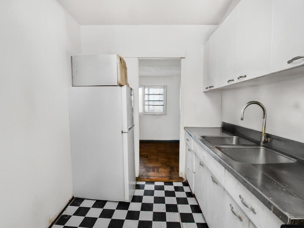 #3 photo, 4 Fordham Hill Oval, ブロンクス区 Bronx , NY 10468