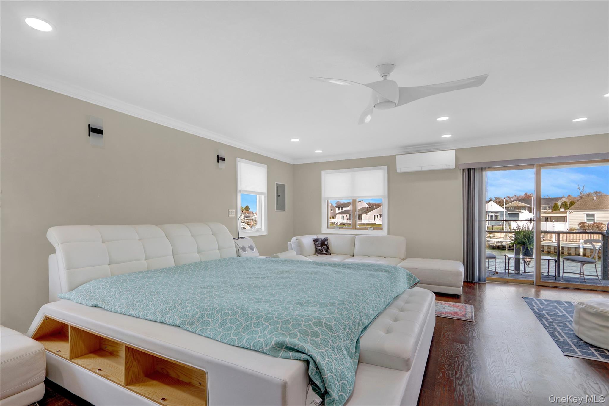 #14 photo, 505 East Drive, サフォーク郡 Copiague , NY 11726