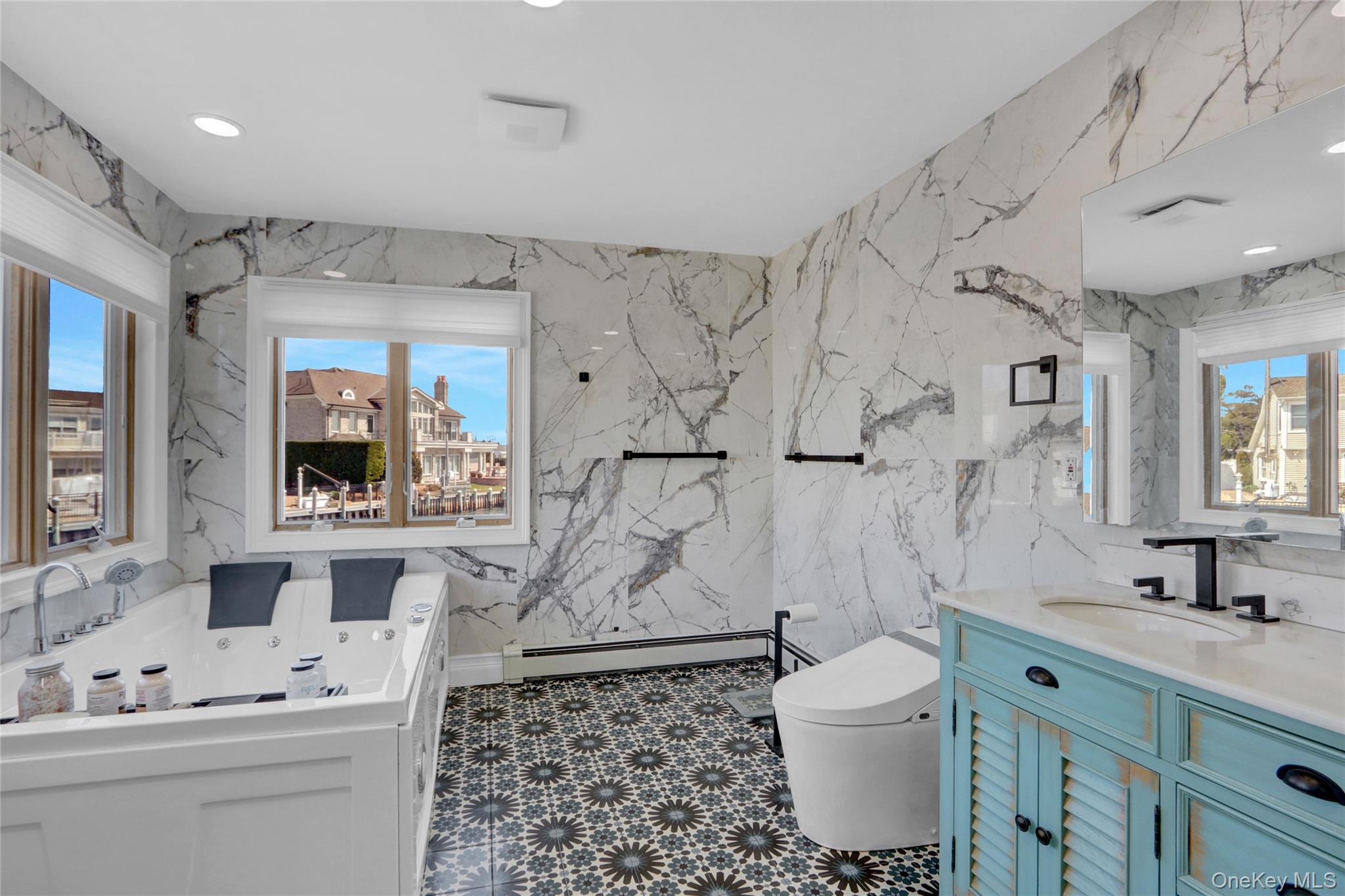 #15 photo, 505 East Drive, サフォーク郡 Copiague , NY 11726