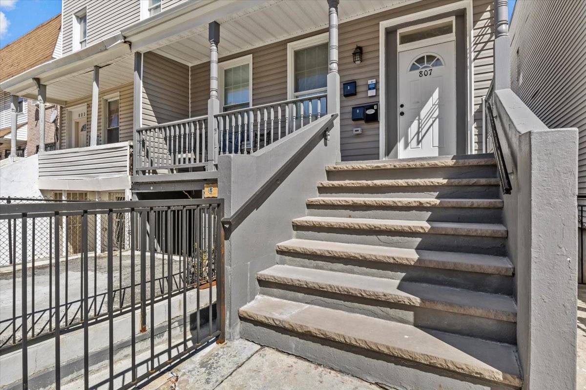 #14 photo, 807 elsmere pl, West Bronx , NY 10460