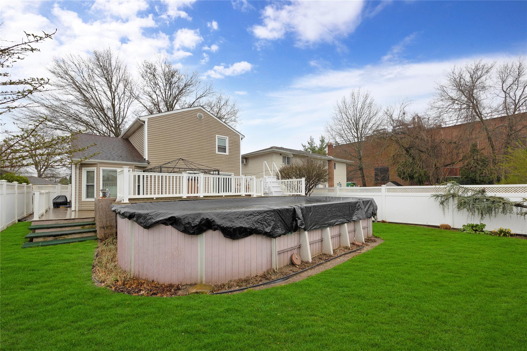 #18 photo, 591 Conklin Street, ナッソー郡 Farmingdale , NY 11735