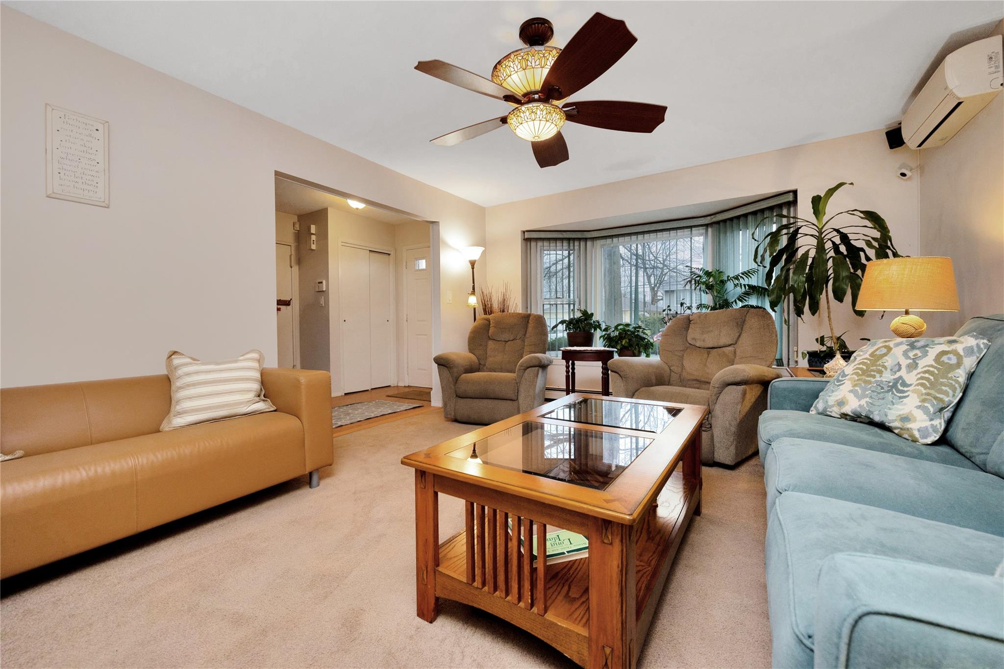 #6 photo, 591 Conklin Street, ナッソー郡 Farmingdale , NY 11735