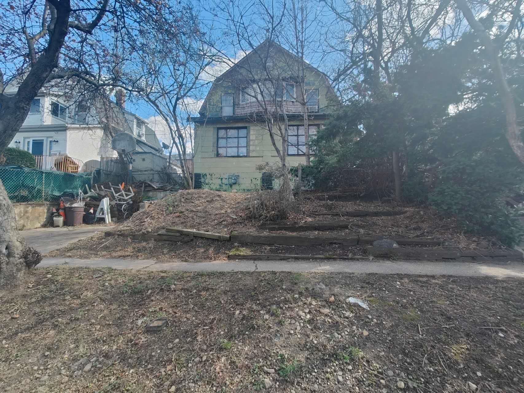 #3 photo, 21820 36th Avenue, クイーンズ区 Bayside , NY 11361