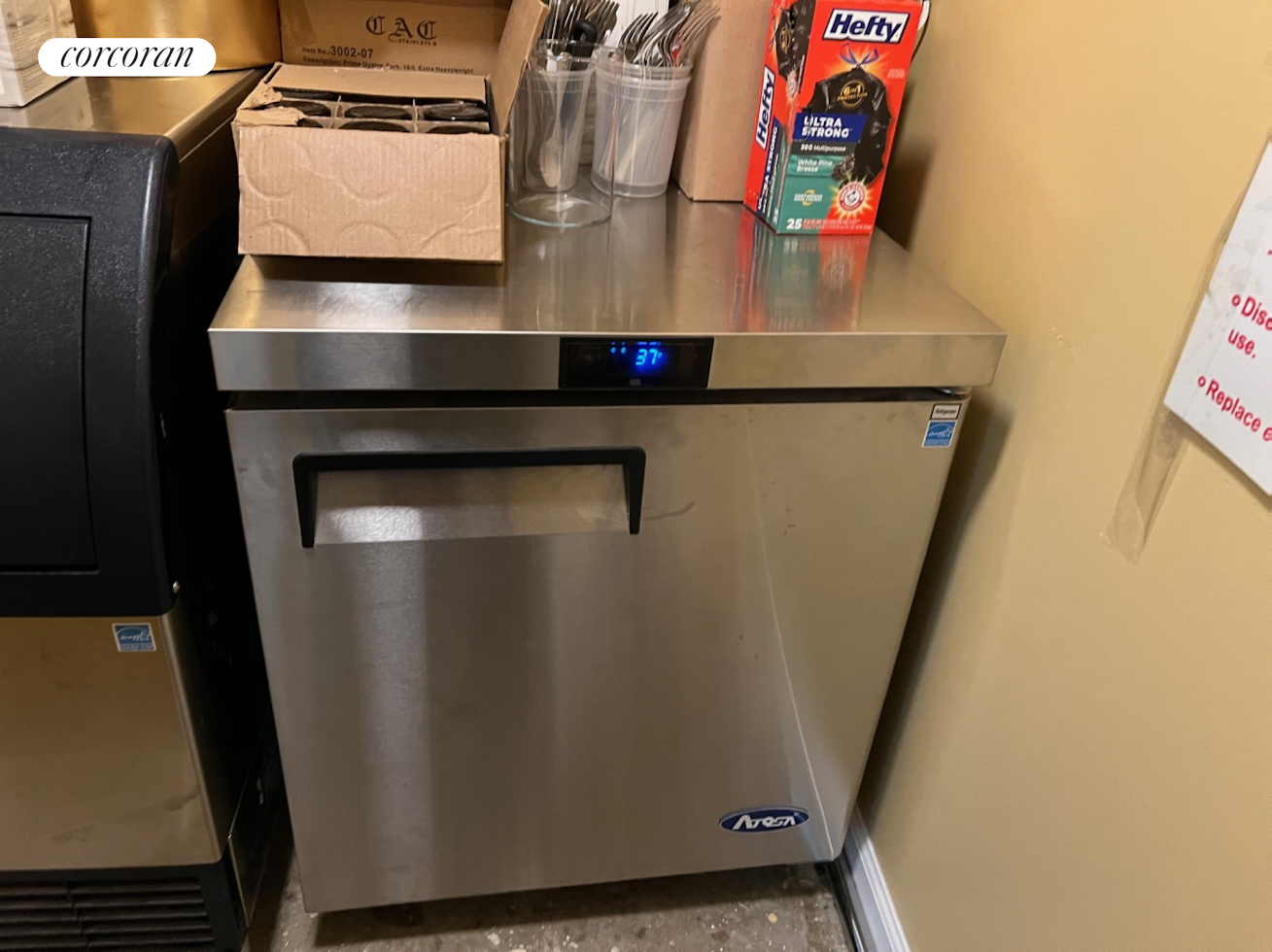 #10 photo, 550 METROPOLITAN Avenue, Williamsburg,North , NY 11211