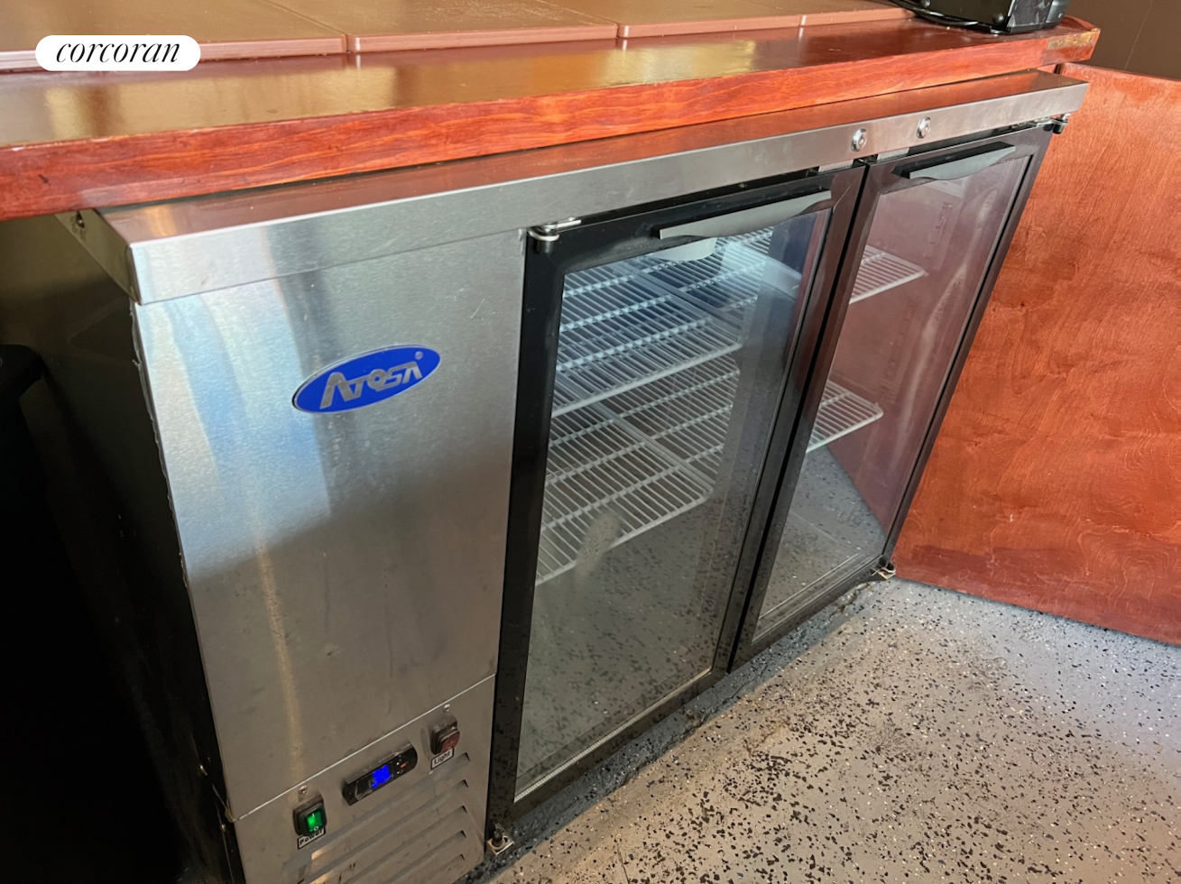 #11 photo, 550 METROPOLITAN Avenue, Williamsburg,North , NY 11211