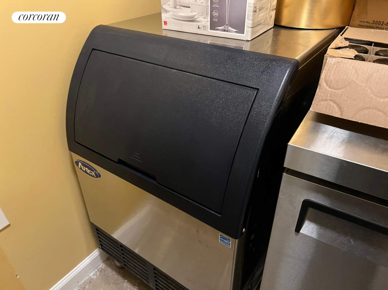 #9 photo, 550 METROPOLITAN Avenue, Williamsburg,North , NY 11211