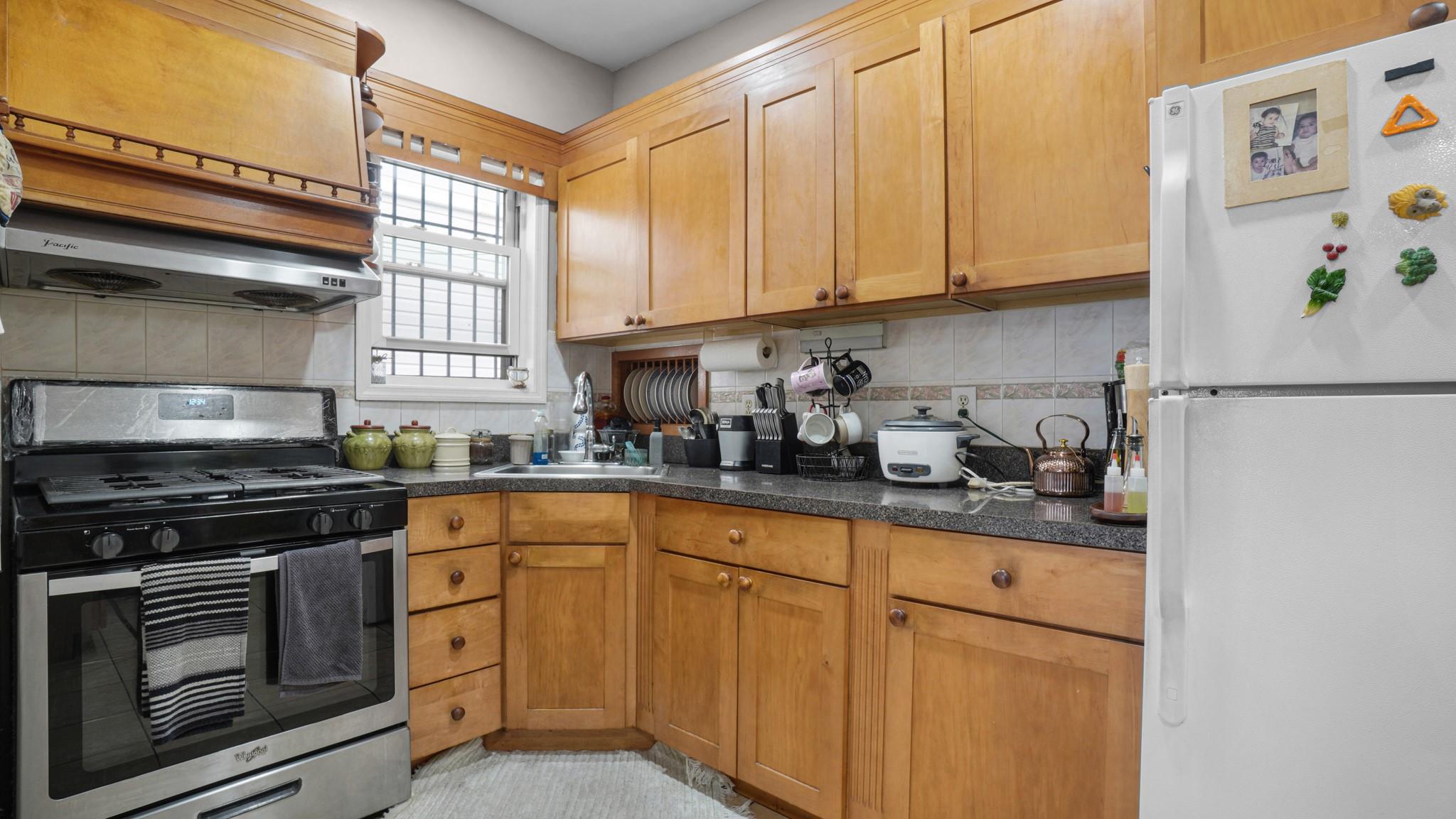 #10 photo, 32-04 84th Street, East Elmhurst , NY 11370