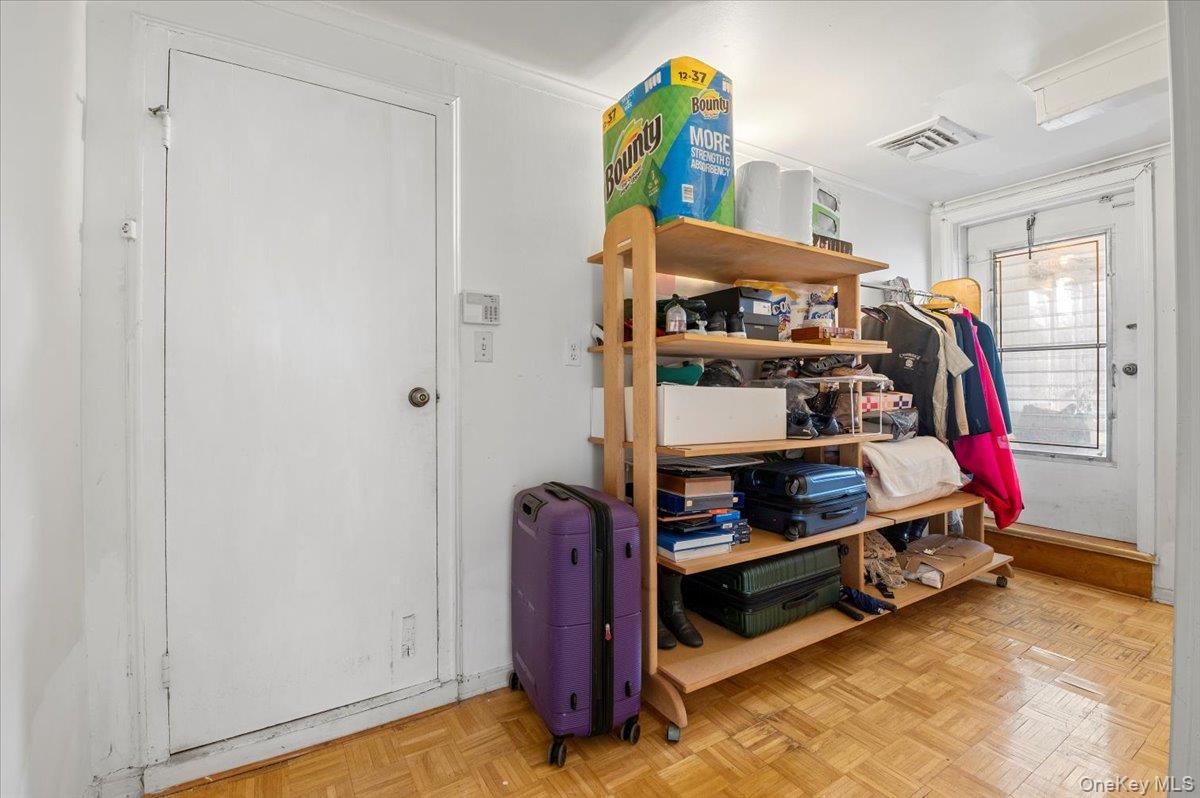 #18 photo, 18 Hilary Lane, ナッソー郡 Westbury , NY 11590