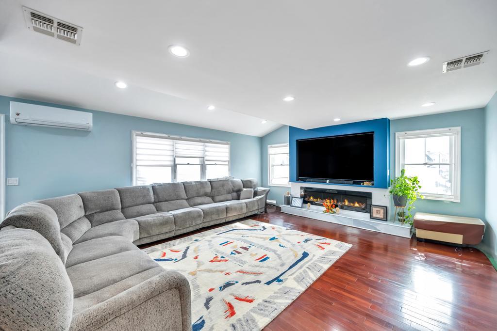 #9 photo, 6 Garden Circle, ナッソー郡 Syosset , NY 11791