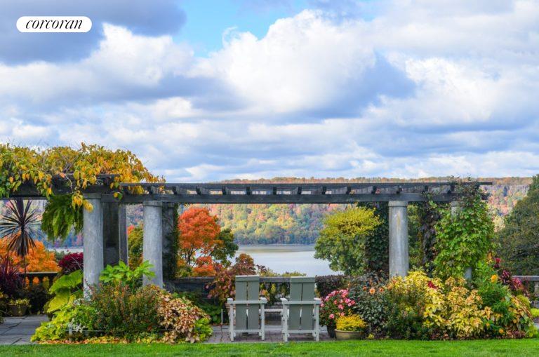 #20 photo, 460 W 236TH Street, Fieldston , NY 10463