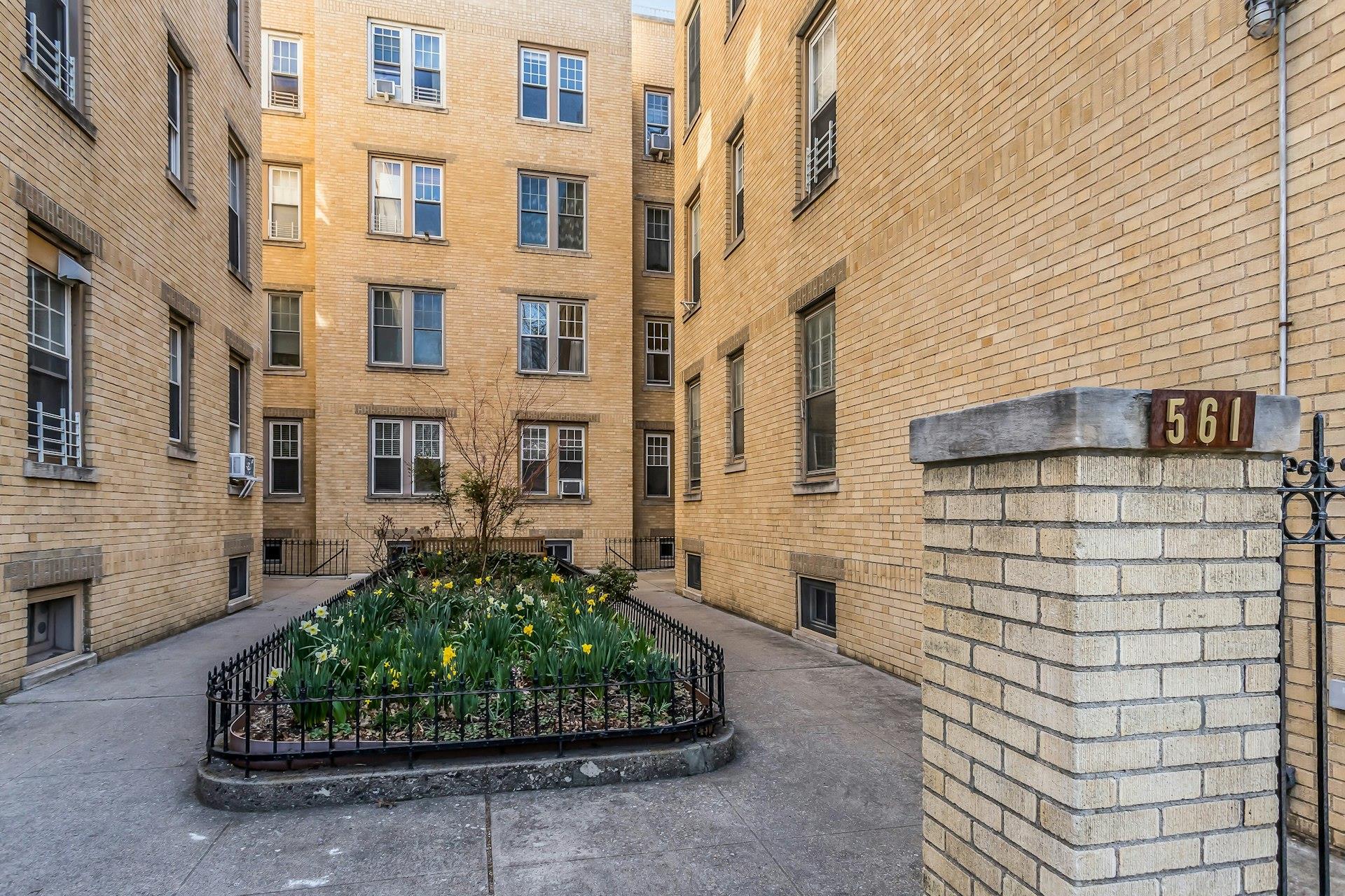 #2 photo, 561 41ST Street, Sunset Park , NY 11232