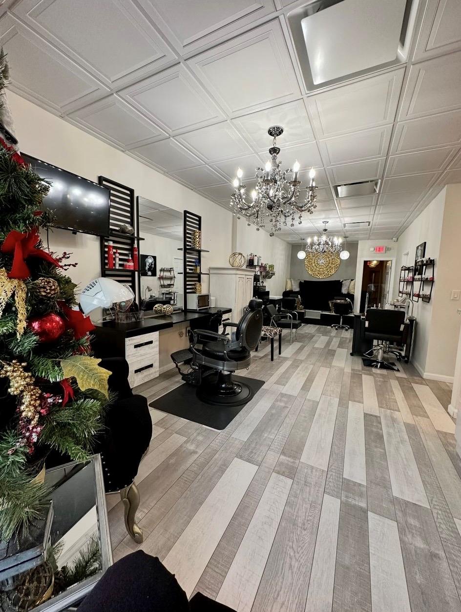 #2 photo, 28 Broadway Avenue, ナッソー郡 Massapequa Park , NY 11758