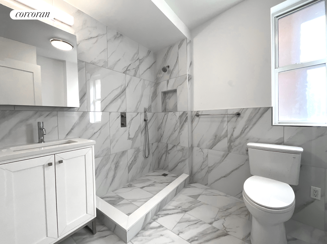 #6 photo, 148-09 NORTHERN Boulevard, クイーンズ区 Flushing , NY 11354