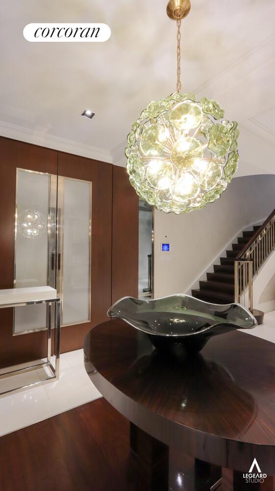 #4 photo, 46 E 66TH Street, マンハッタン Lenox Hill , NY 10065