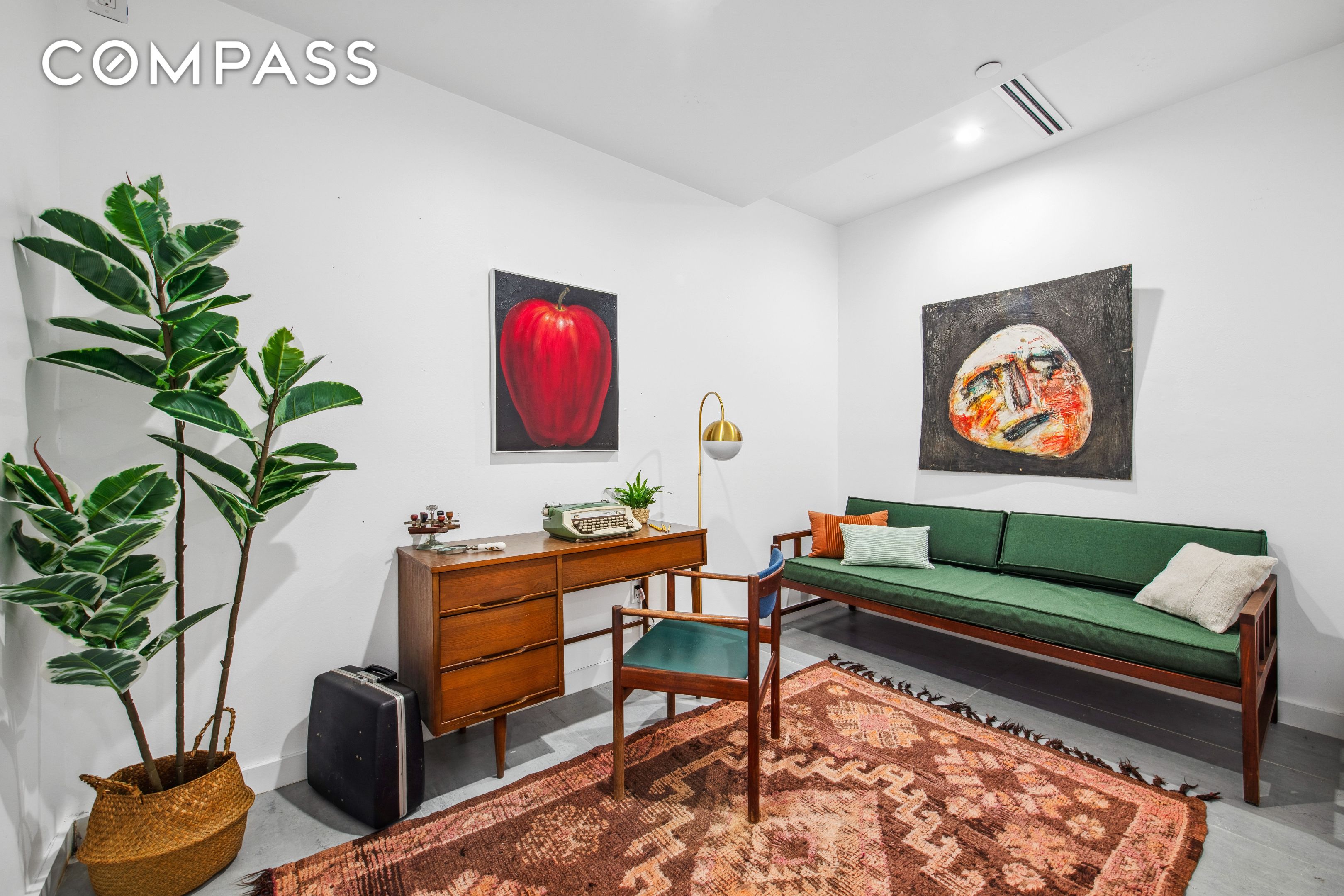 #5 photo, 135 Johnson Avenue, Williamsburg , NY 11206