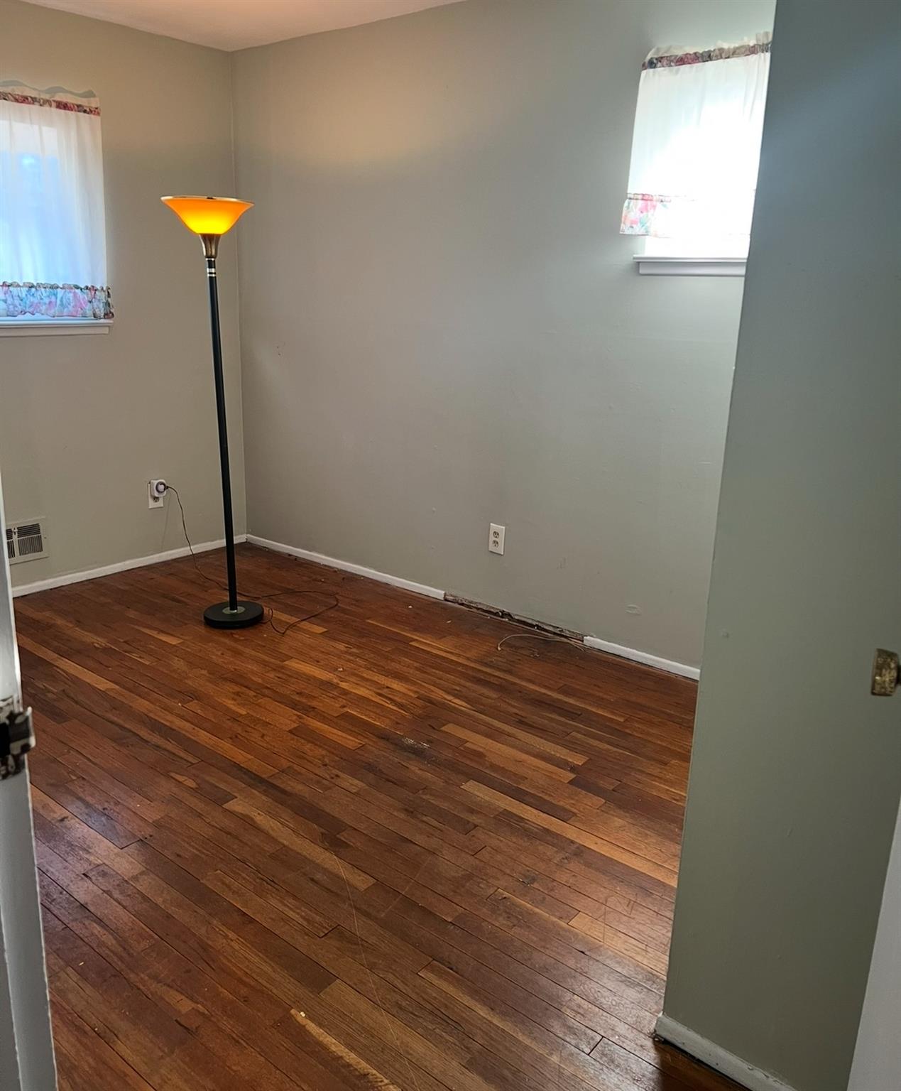 #13 photo, 170 11th Street, 東長島 West Babylon , NY 11704