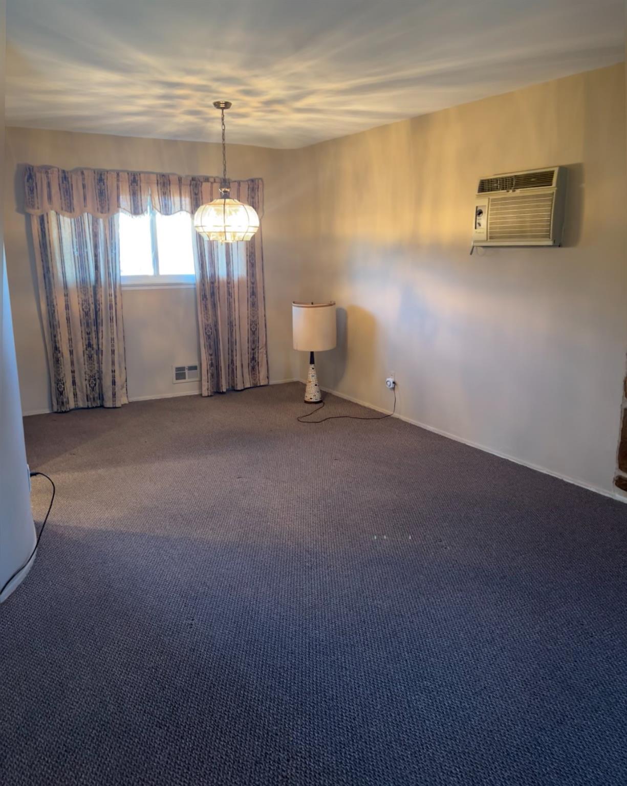 #6 photo, 170 11th Street, 東長島 West Babylon , NY 11704