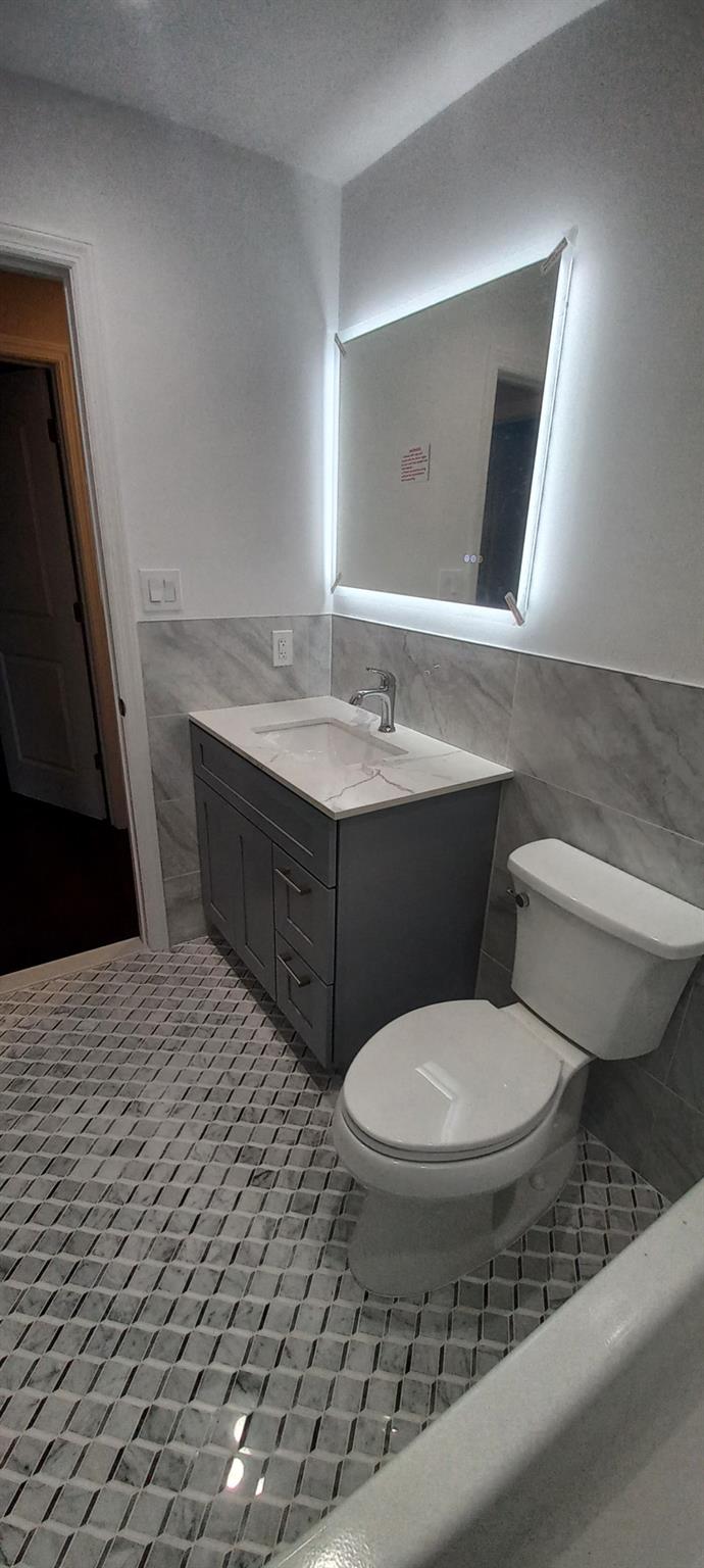 #13 photo, 3 Hampton Road, Lynbrook , NY 11563