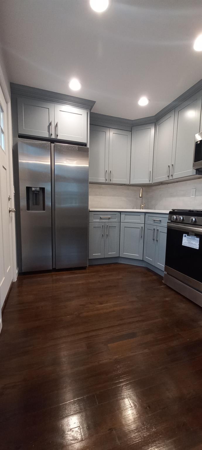 #15 photo, 3 Hampton Road, Lynbrook , NY 11563