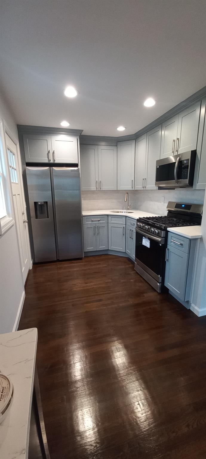 #2 photo, 3 Hampton Road, Lynbrook , NY 11563