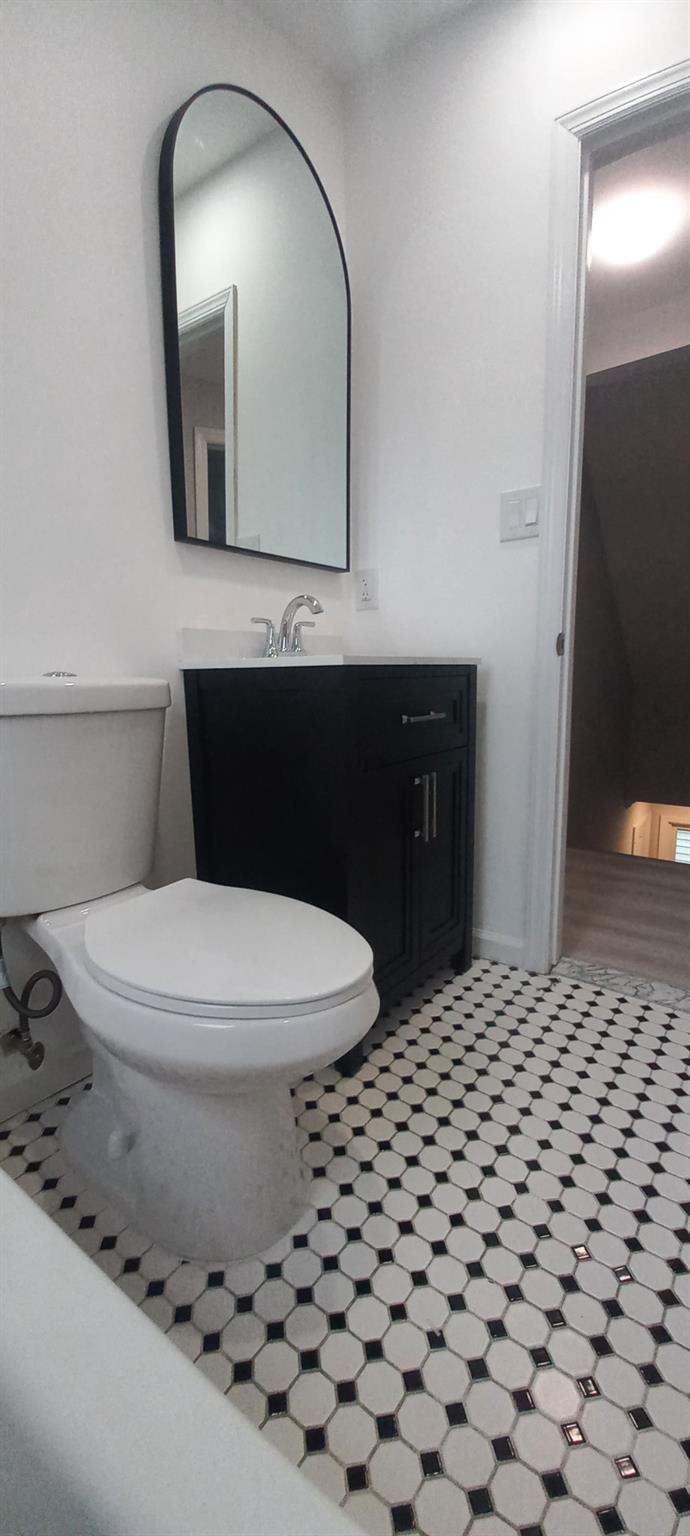 #20 photo, 3 Hampton Road, Lynbrook , NY 11563