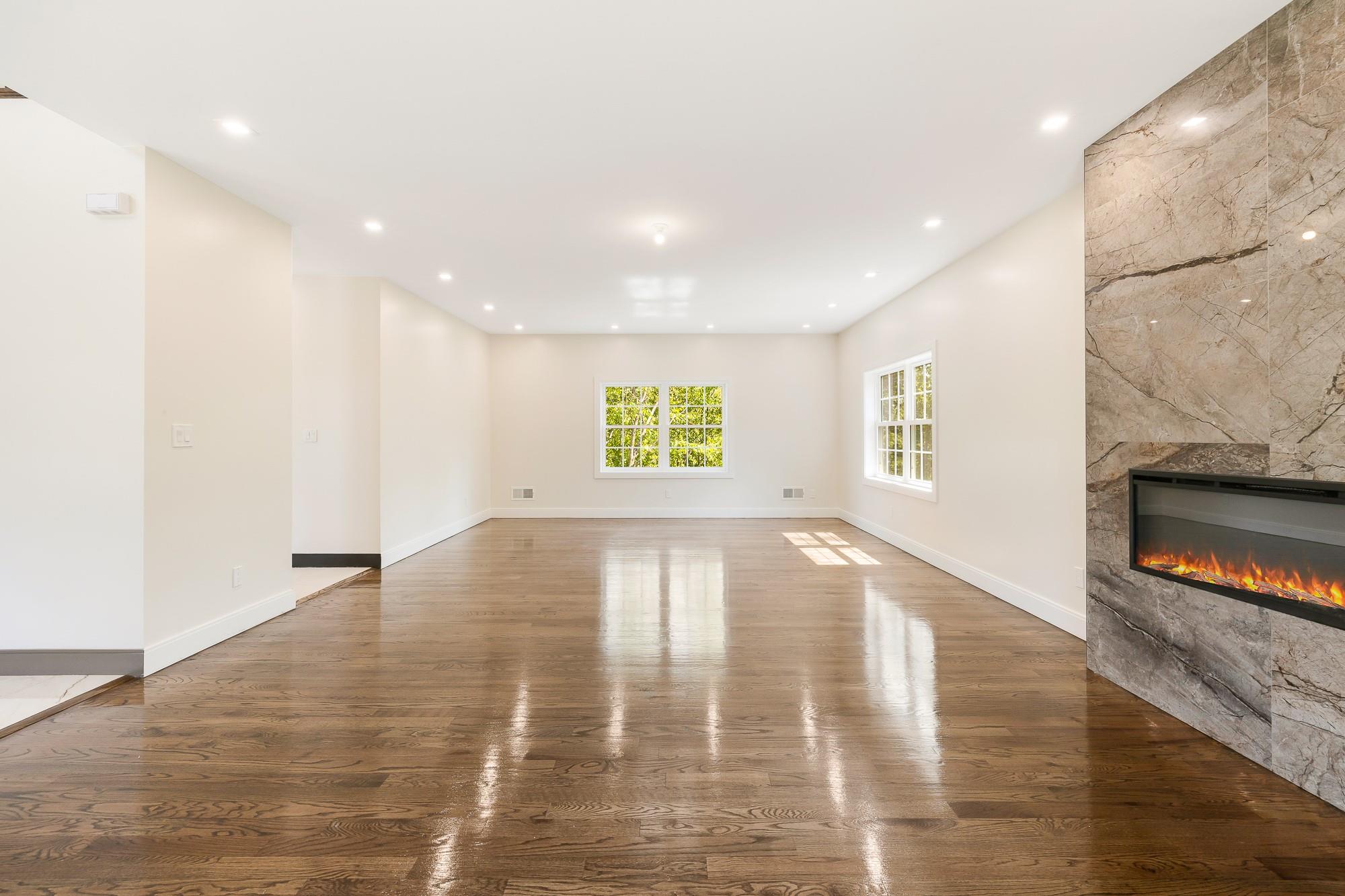 #10 photo, 2 Hallock Court, Highland Mills , NY 10930