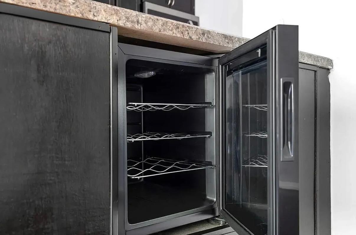 #9 photo, 3 Fordham Hill Oval, Bronx , NY 10468