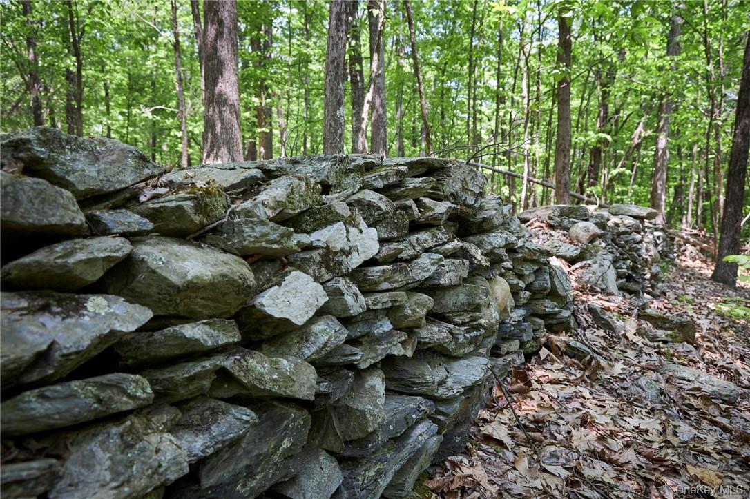 #12 photo, 425 Spring Lake Road, Red Hook , NY 12571