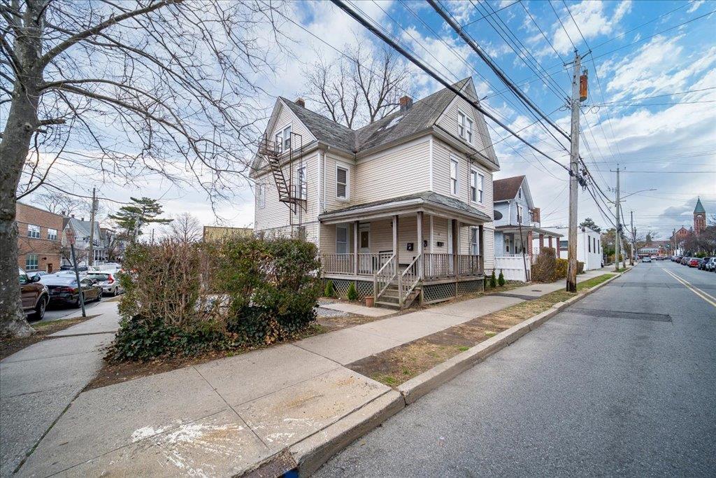 #4 photo, 61 Haseco Avenue, 紐約州 Port Chester , NY 10573