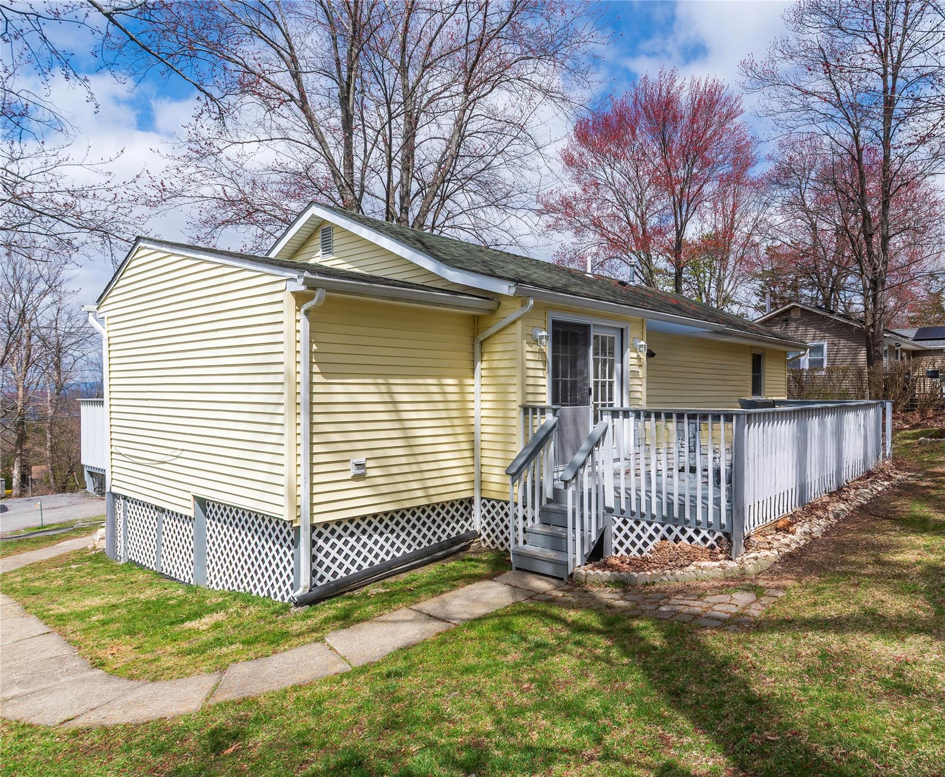 #3 photo, 22 Woodycrest Trail, Monroe , NY 10950