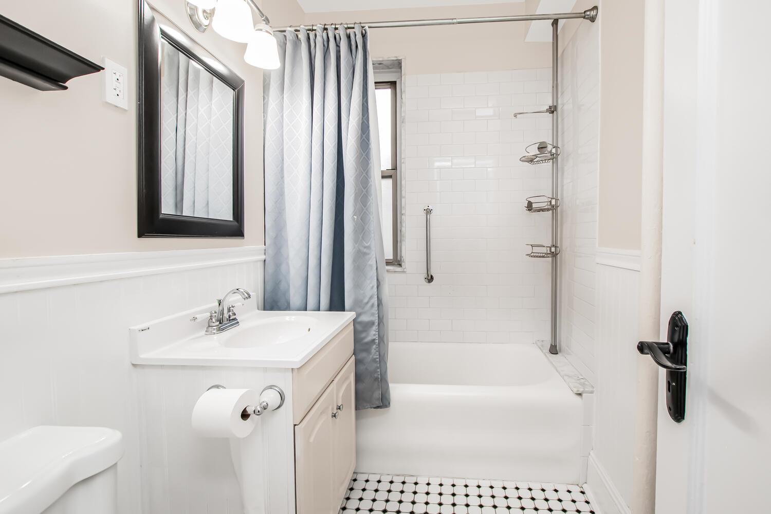 #9 photo, 219 Bronx River Road, Yonkers , NY 10704