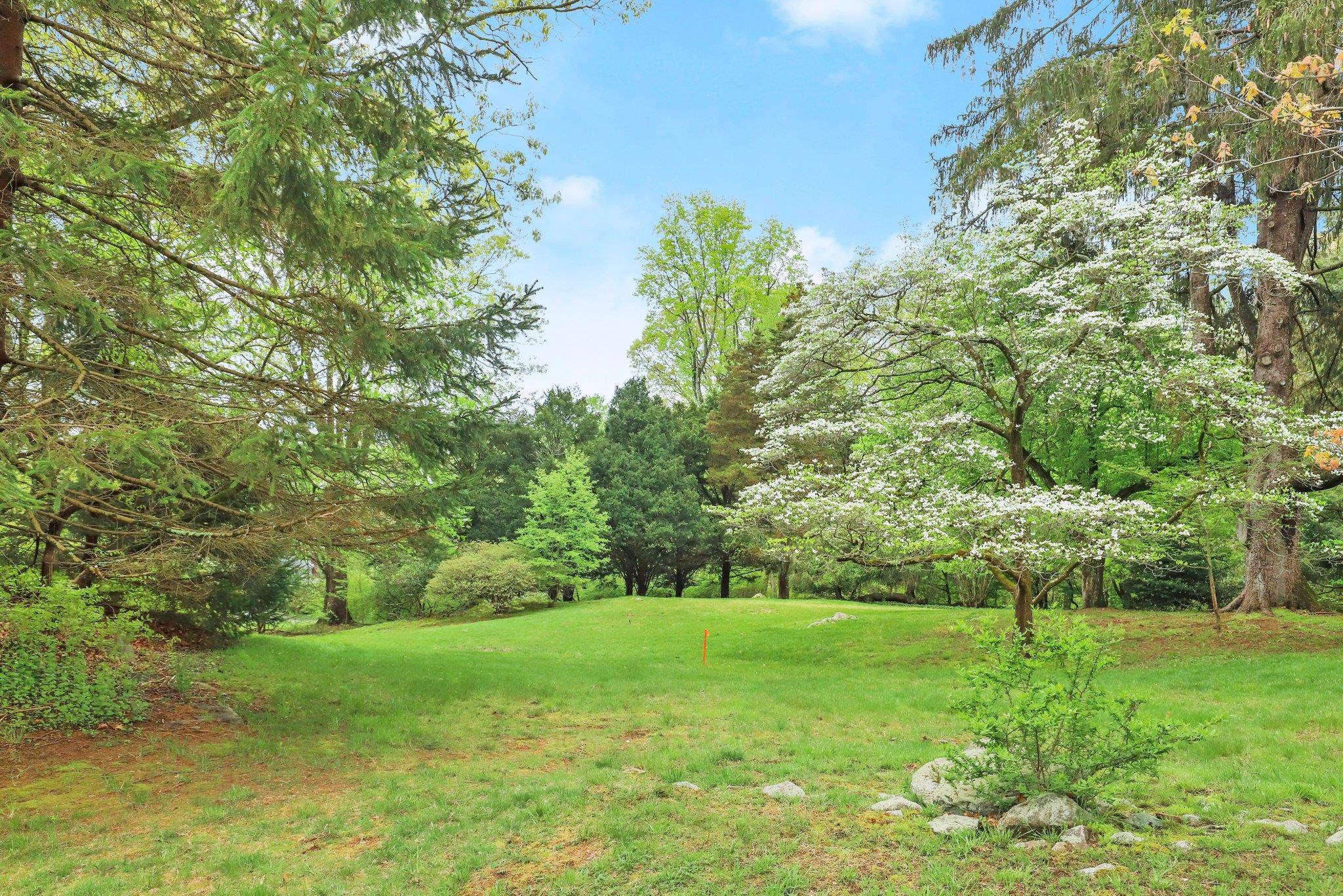 #3 photo, 32-4 Orchard Drive, Armonk , NY 10504