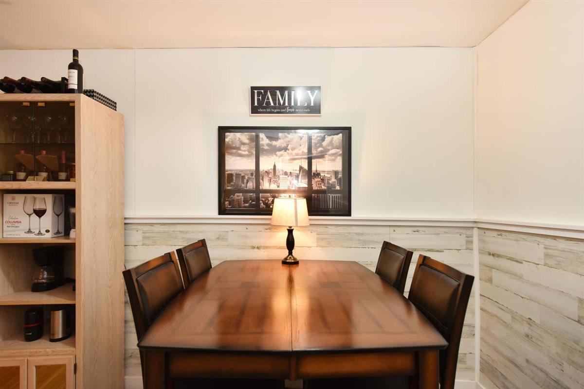 #11 photo, 196-65 69TH Avenue, クイーンズ区 Fresh Meadows , NY 11365