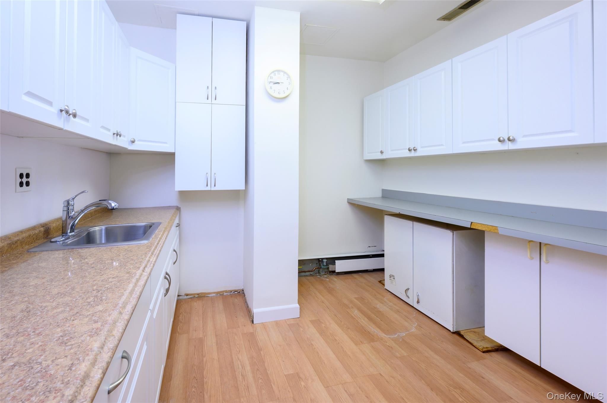 #15 photo, 395 Westchester Avenue, Port Chester , NY 10573