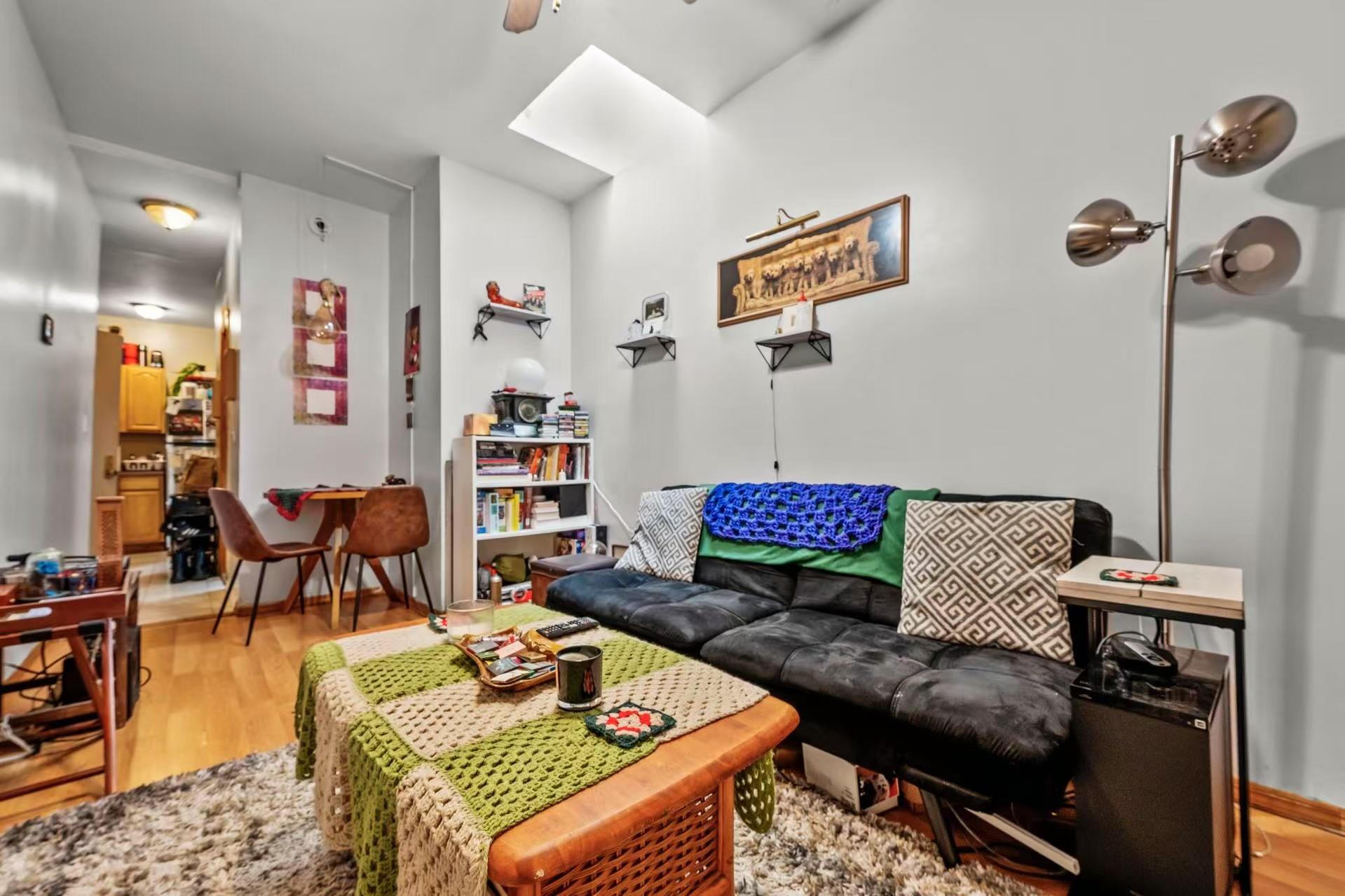 #18 photo, 443 Bushwick Avenue, ブルックリン区 Brooklyn , NY 11206