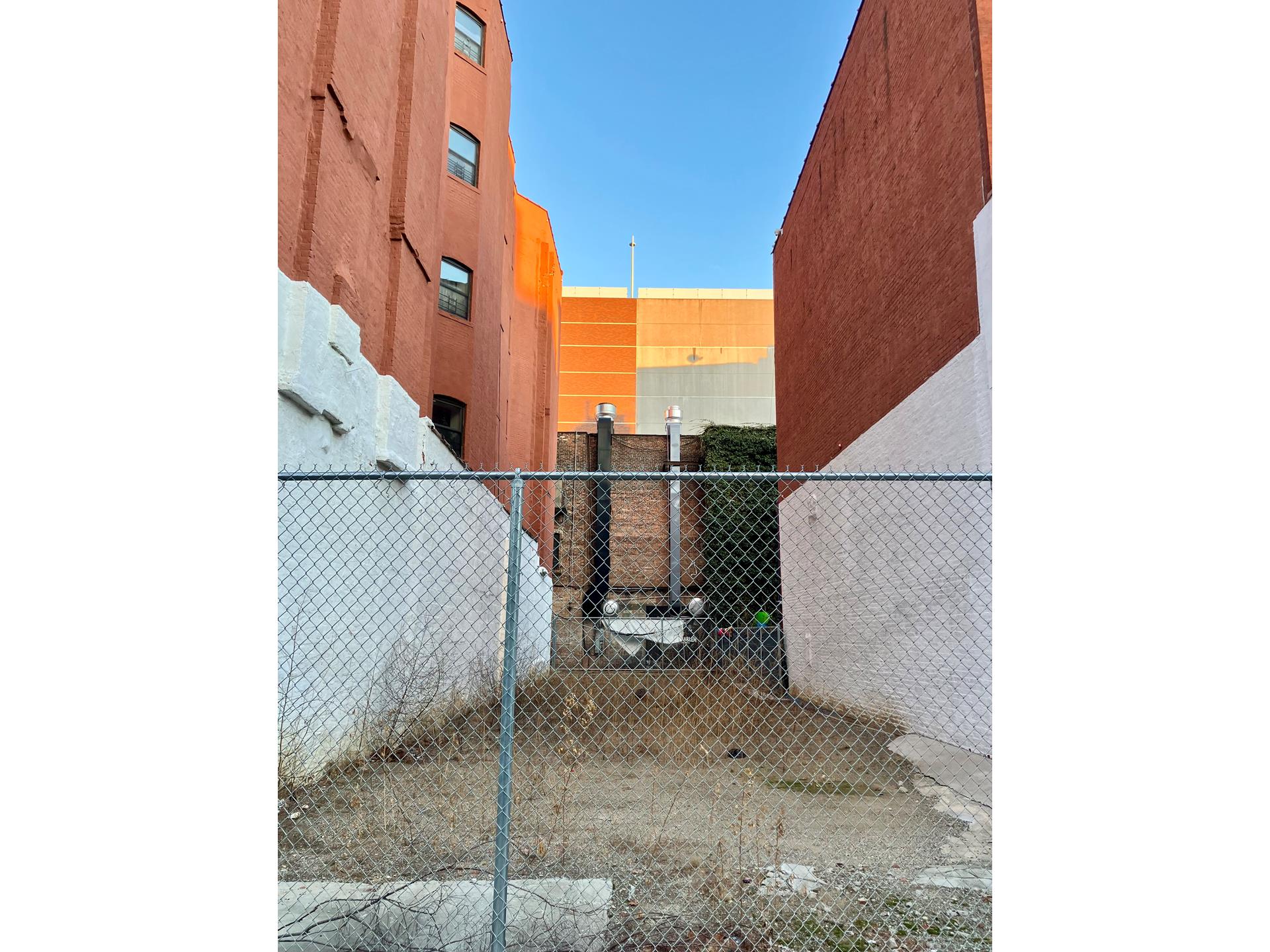 #7 photo, 316 PLEASANT Avenue, マンハッタン East Harlem , NY 10035