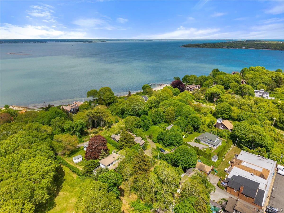 #7 photo, Avenue B, サフォーク郡 Fishers Island , NY 06390